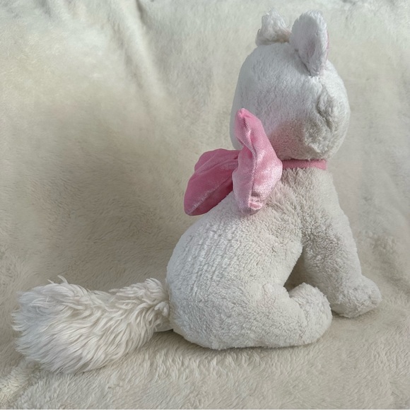 Disney Store Exclusive Aristocats Marie Kitten Cat Plush Sitting 12” Plush - Picture 4 of 8